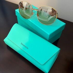 Tiffany & Co Pale Gold Fashion Round Sunglasses